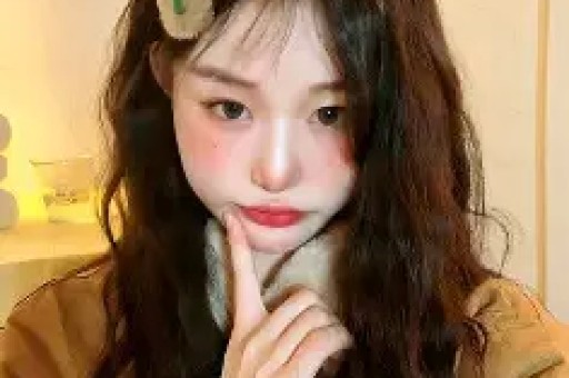 没想到出轨传闻线个月后许凯竟走上了另一条上坡路！
