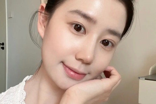 男明星陈德修被曝出轨前女友晒出聊天记录小三：对此并不知情